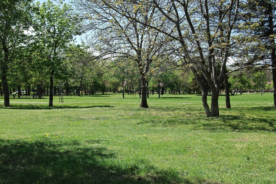 Гараж под наем в нова луксозна сграда - кв. "Редута" - СофияРедута